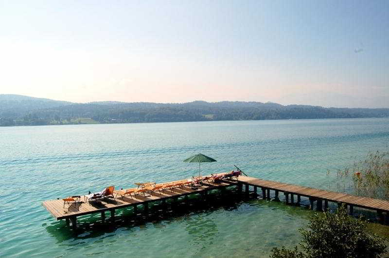 Ferienhotel Woerthersee Перчах-ам-Вертерзе Екстер'єр фото
