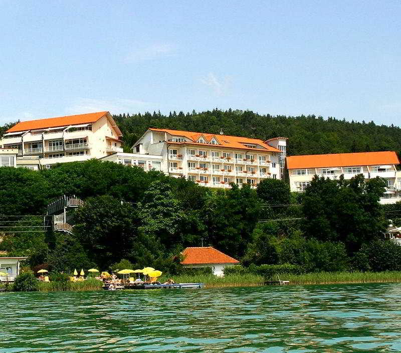 Ferienhotel Woerthersee Перчах-ам-Вертерзе Екстер'єр фото